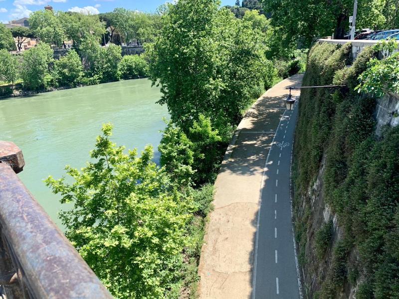 Superior Double Room image 3