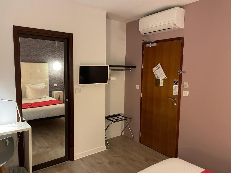 Hôtel Mirano - image 38