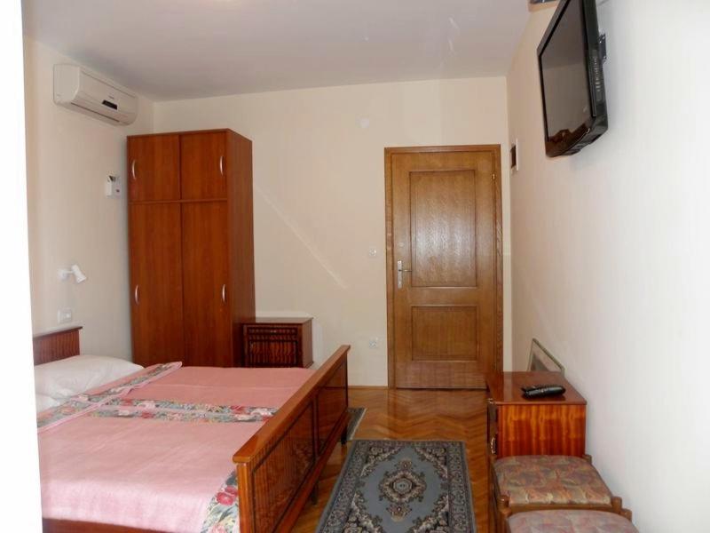 Apartment in Duce with sea view balcony air conditioning Wi-Fi (4166-5) - image 21
