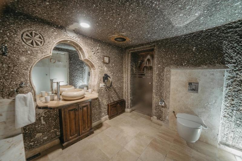 Superior Cave Room with Cappadocia View image 2
