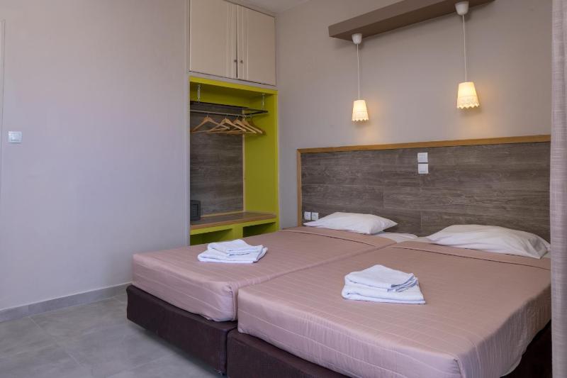 One-Bedroom Apartment image 2