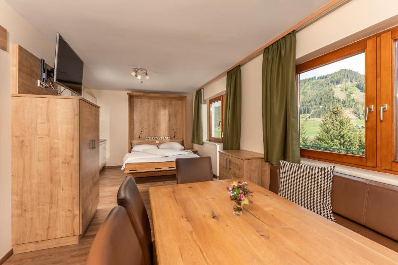 Hotel Starchlhof - image 15