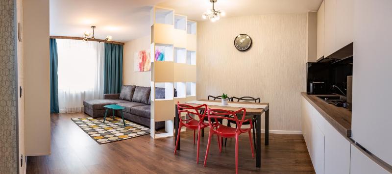 Bach Apartments - image 13