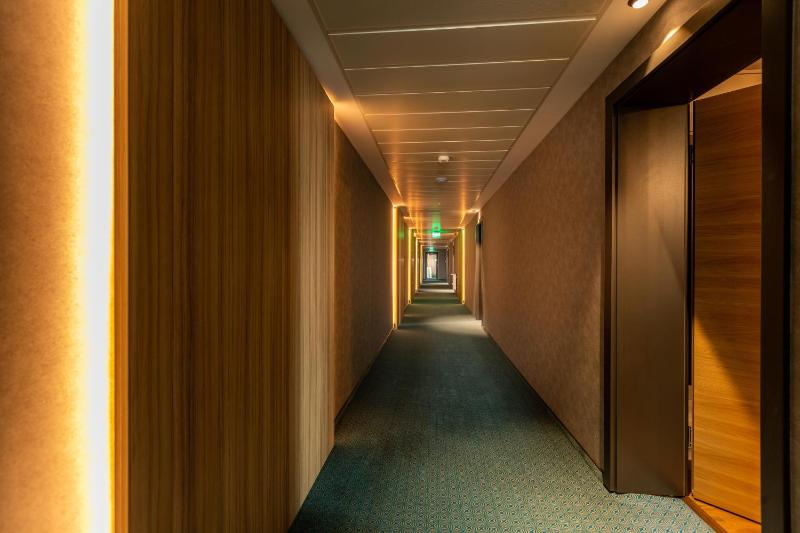 Bach Apartments - image 36