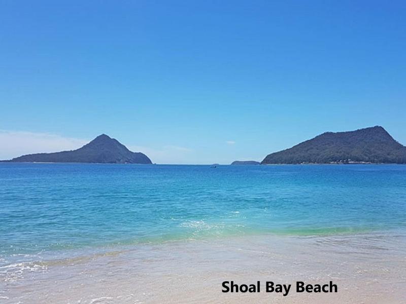 The Bay House 48 Government Road Shoal Bay Ducted air conditioning 5 bedroom holiday home with Wi Fi Foxtel - image 18
