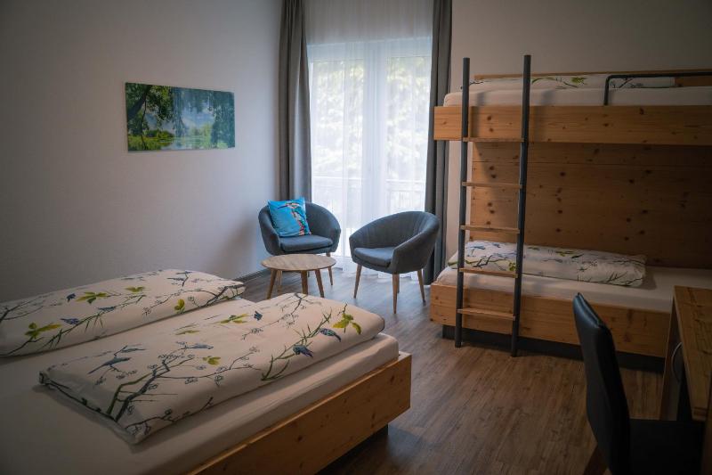 Junior Suite with Balcony image 1