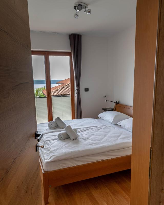 Apartment with Balcony image 2