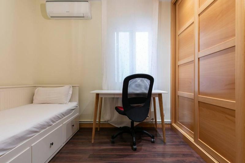 Apartment image 4