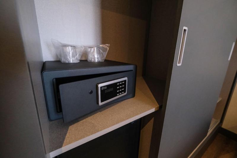 Double Room image 2