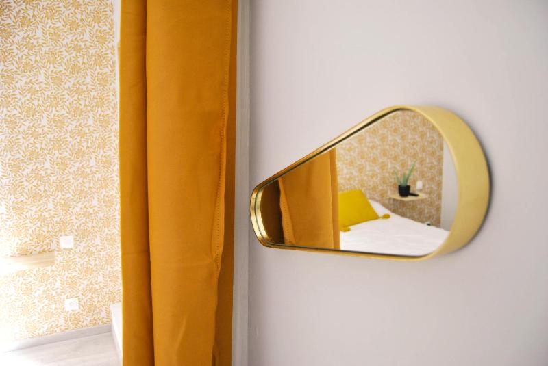Double Room with Private Bathroom image 3