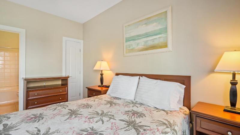 Apartment with Sea View image 3