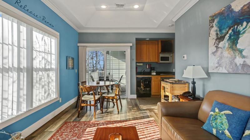 Apartment with Garden View image 4