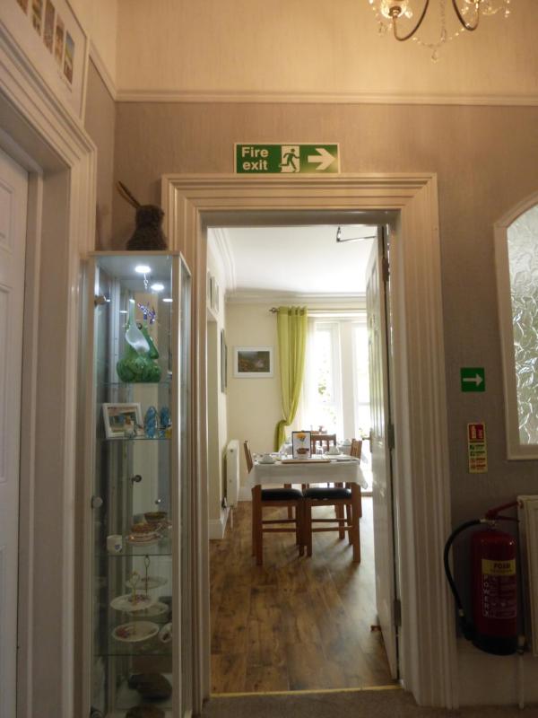 Blenheim House - image 10