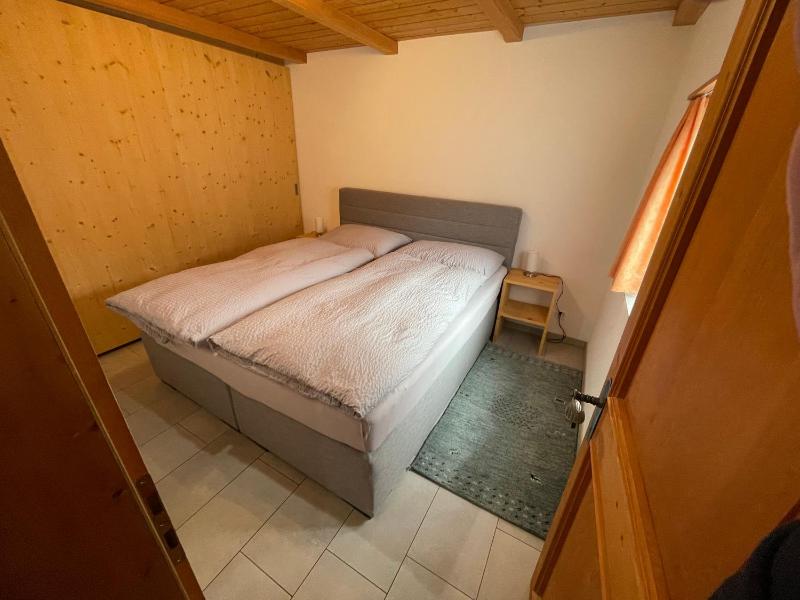 One-Bedroom Apartment image 3