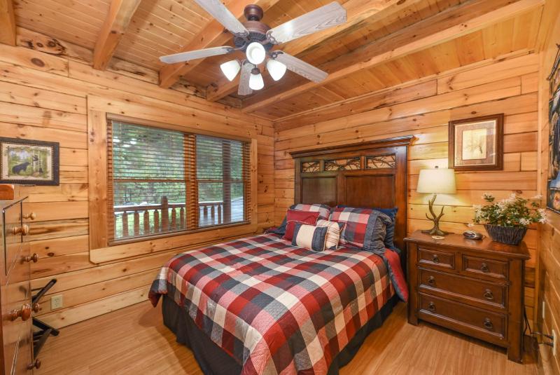 Five-Bedroom House image 2