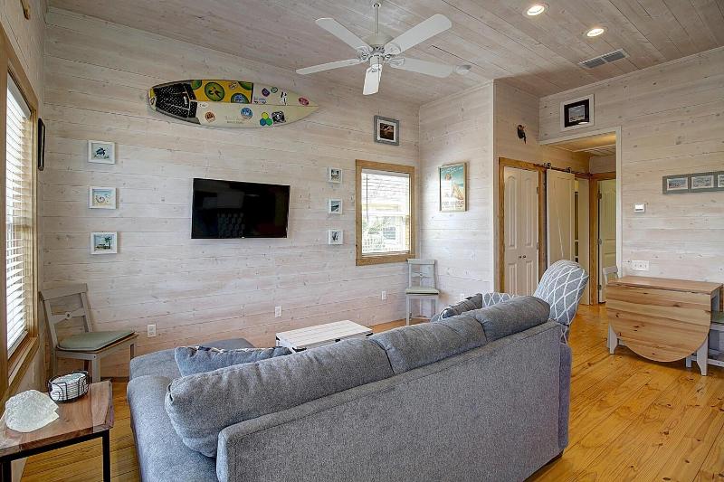 Two-Bedroom House image 3