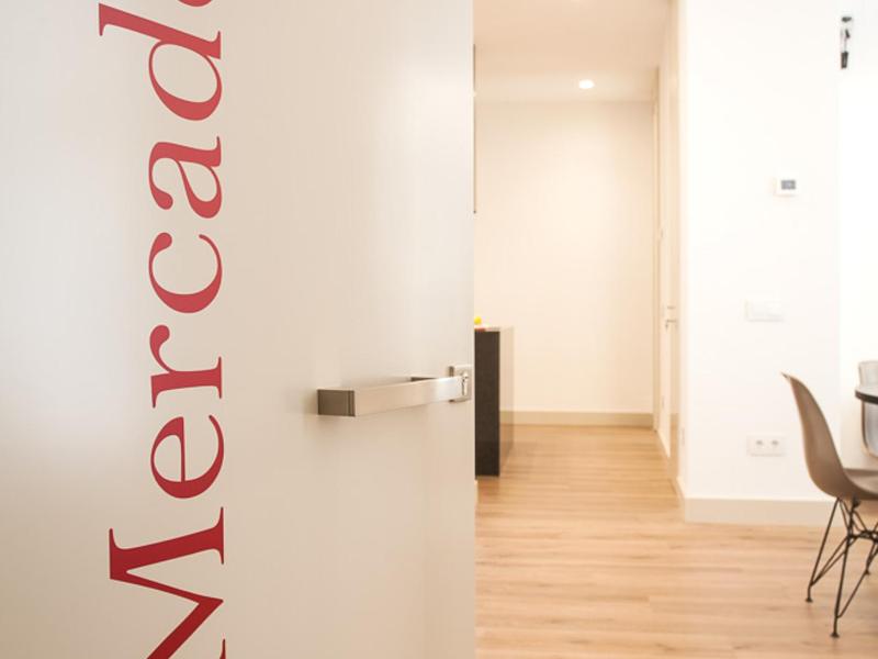 One-Bedroom Apartment image 2
