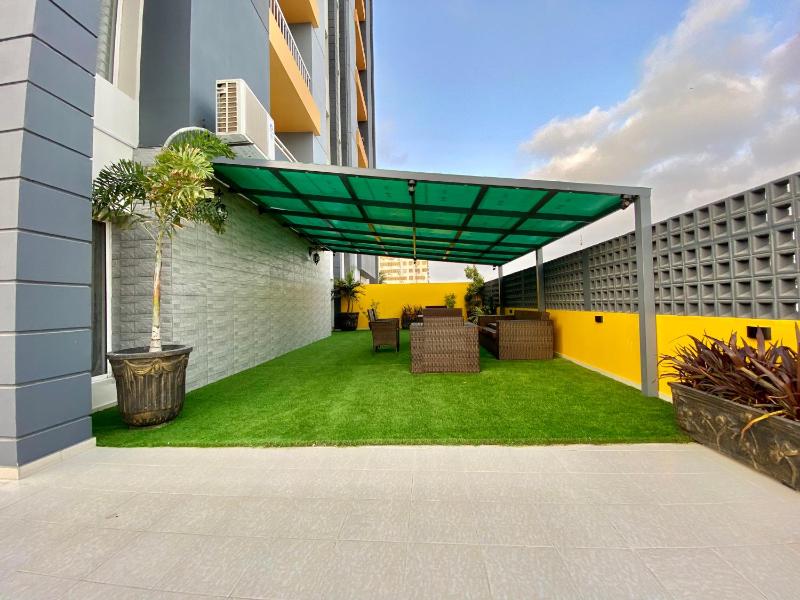 ZAHA Vacation Home 3 - Elegant & Spacious 2 br family apt Shahrah e Faisal - image 8