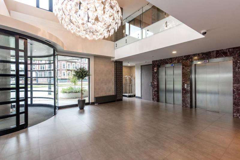 XO Hotels Park West - image 2