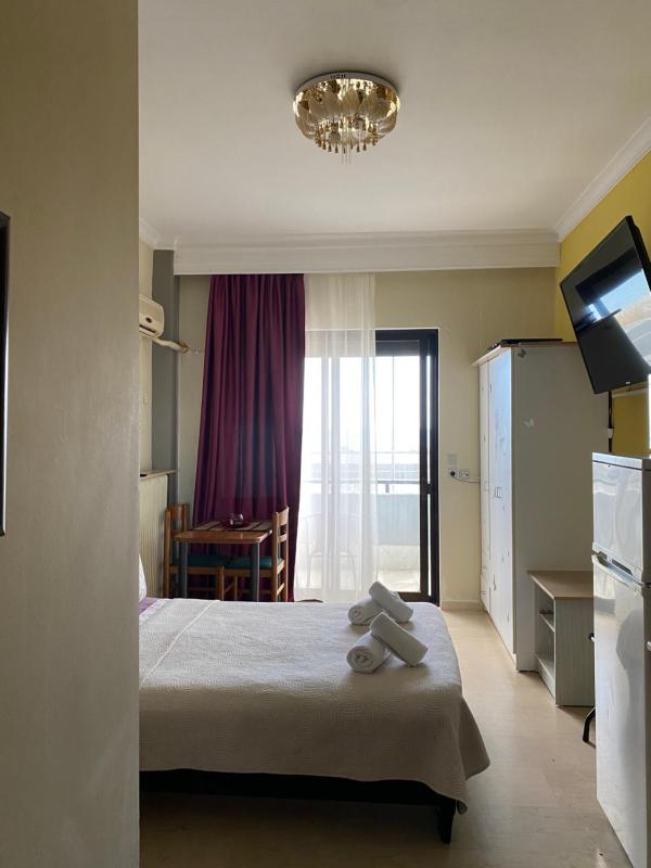 Alexander Apartments - image 39