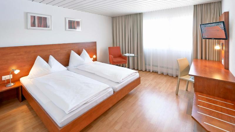 Double or Twin Room Standard	 image 3