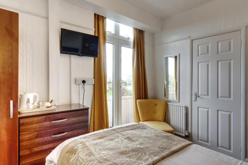 Single Room with Sea View image 2