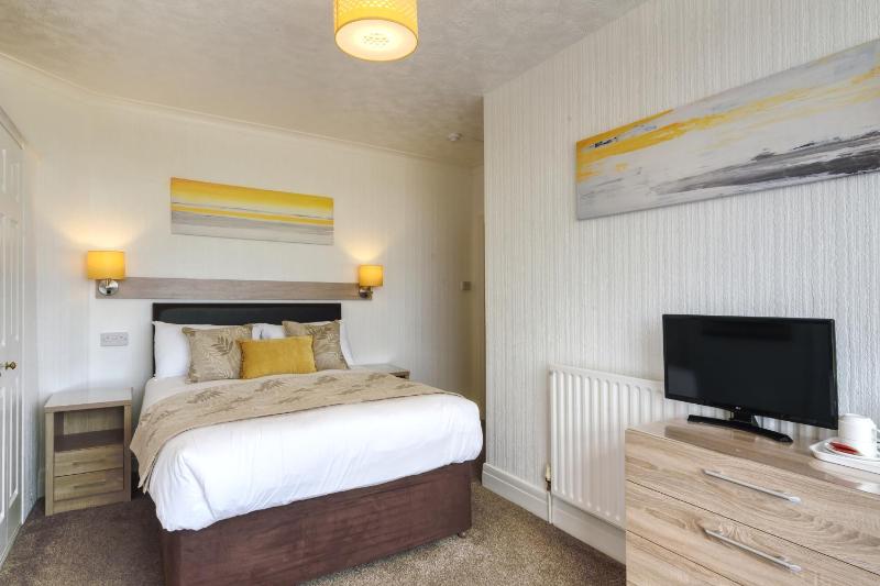 Double Room with Sea View image 3