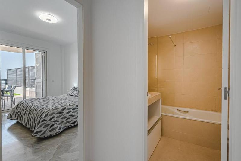 Ocean View Apartment with AC Pool Playa Arena PA05 - image 16