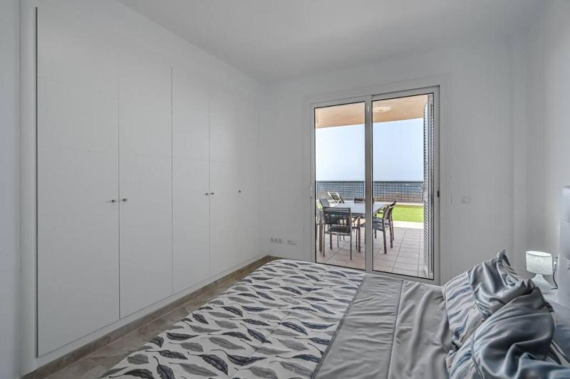 Ocean View Apartment with AC Pool Playa Arena PA05 - image 29