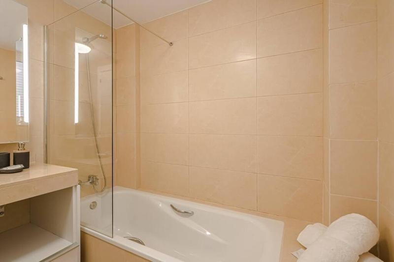 Ocean View Apartment with AC Pool Playa Arena PA05 - image 12