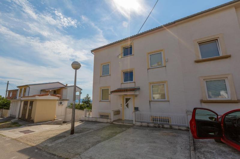 Apartments in Dramalj 41520 - image 1