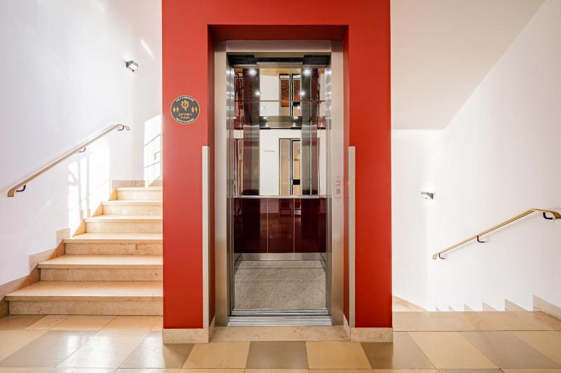 Hotel Stachus - image 3
