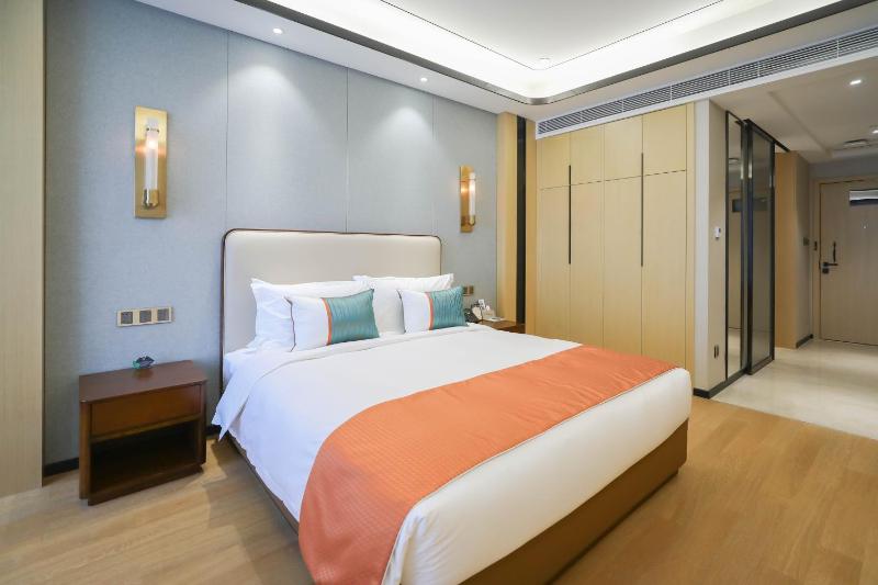 Jinling Funhome Hotel Nanjing Jiulong Lake - Nanjing South Railway Station - image 2