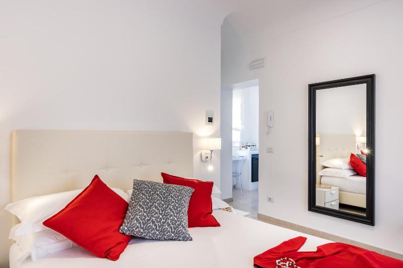 Superior Double Room image 2