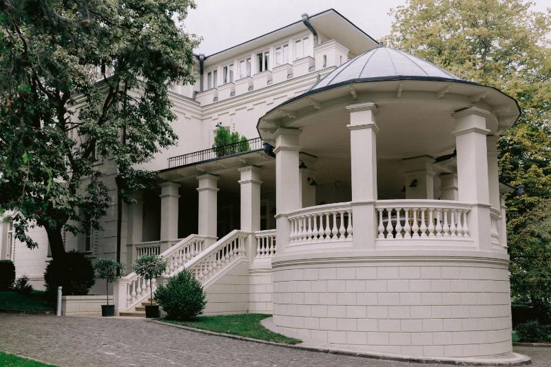 Vazisubani Estate Images