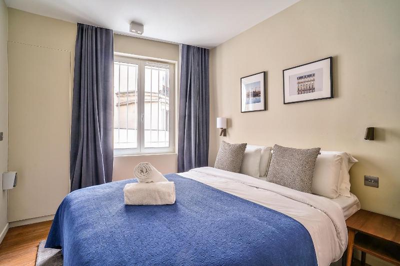 Apartment image 3