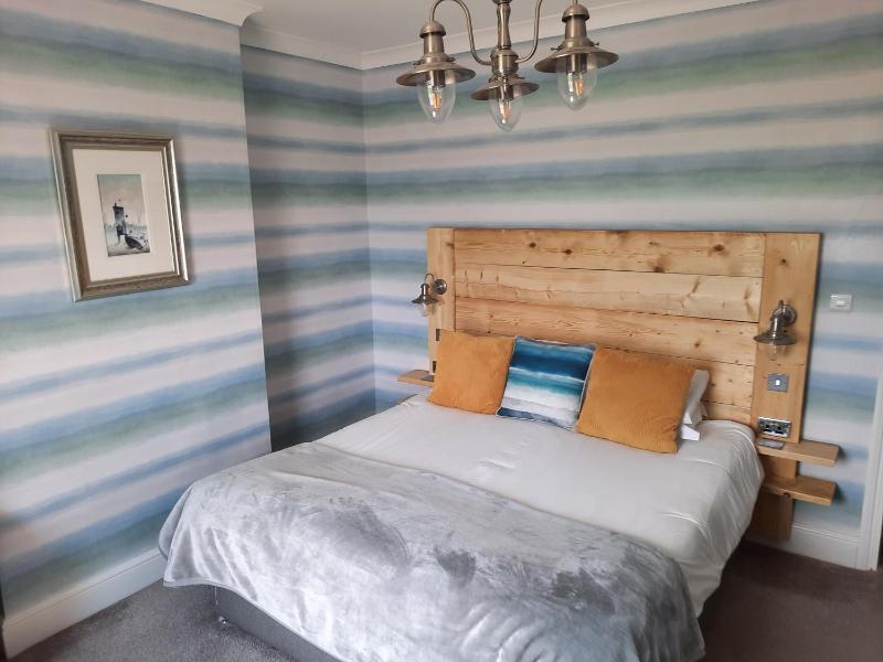King Room image 2