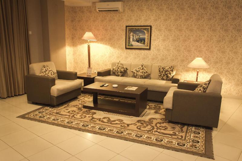 Travellers Suites Serviced Apartments - image 24