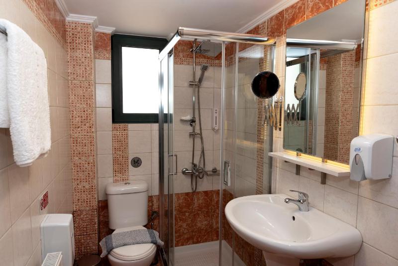 Apartment - Ground Floor image 4