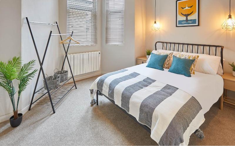 Anchors Apartment image 4
