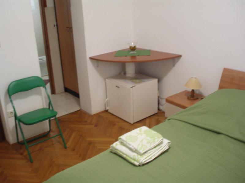 Double Room image 2