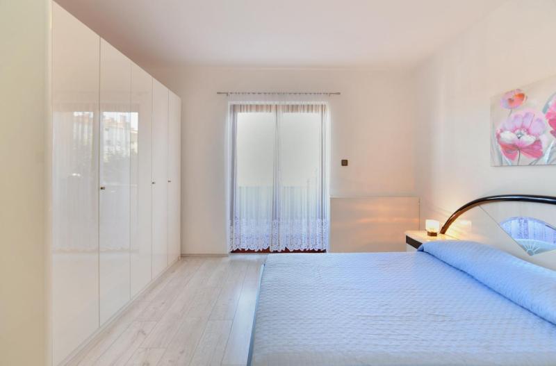 House Pula 2080 - image 36