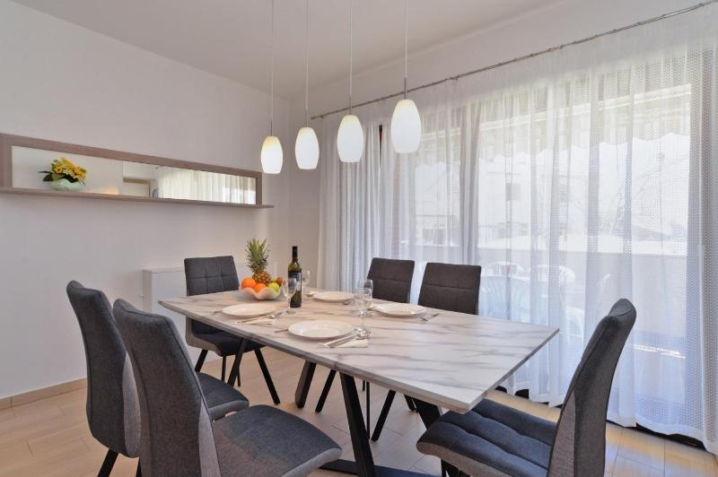 House Pula 2080 - image 40