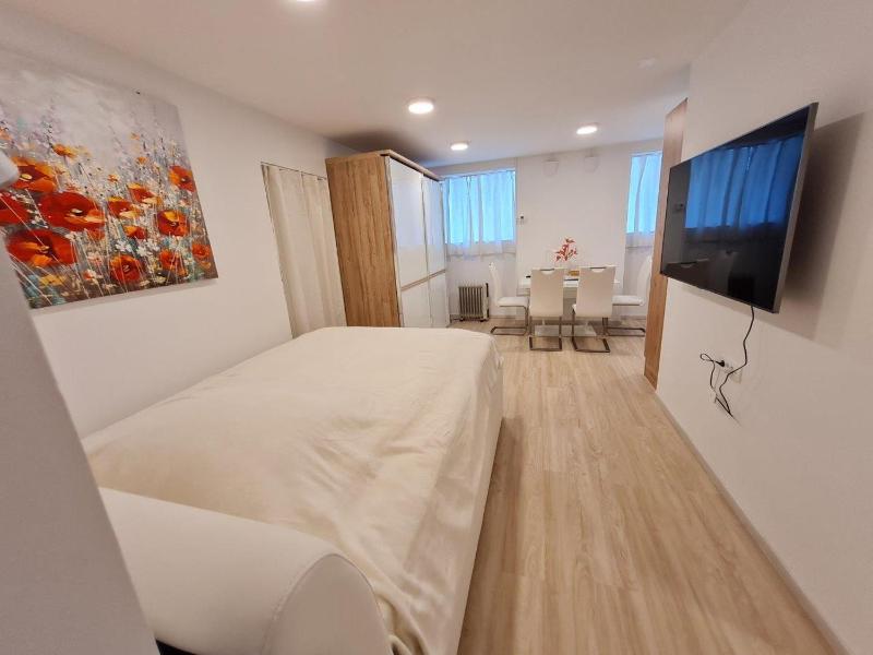 Studio Apartment Gea 2 Tour As Ljubljana - image 5