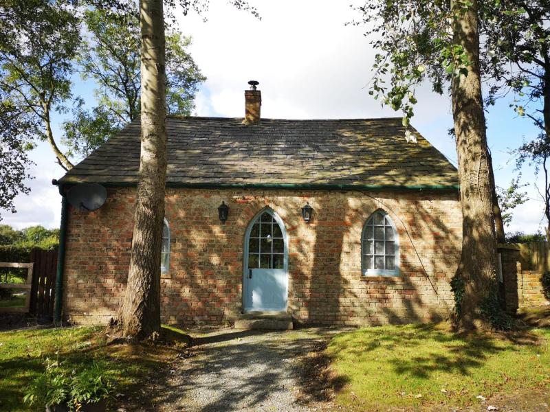 One-Bedroom Cottage image 1