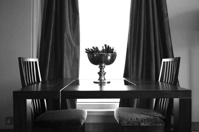Quebecs Luxury Apartments - image 17