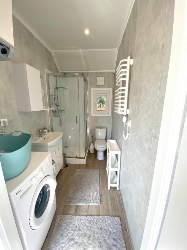 Two-Bedroom House image 3