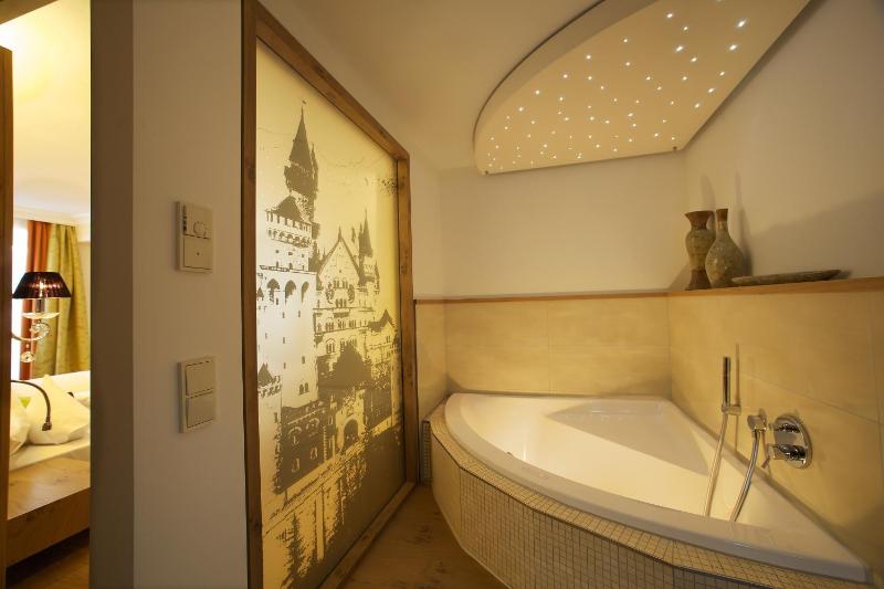 Deluxe Suite - Themensuite Royal image 2