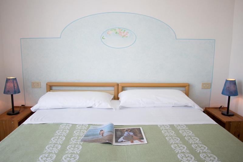 Double or Twin Room with Balcony image 2