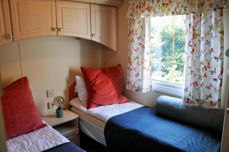 Mobile Home image 3